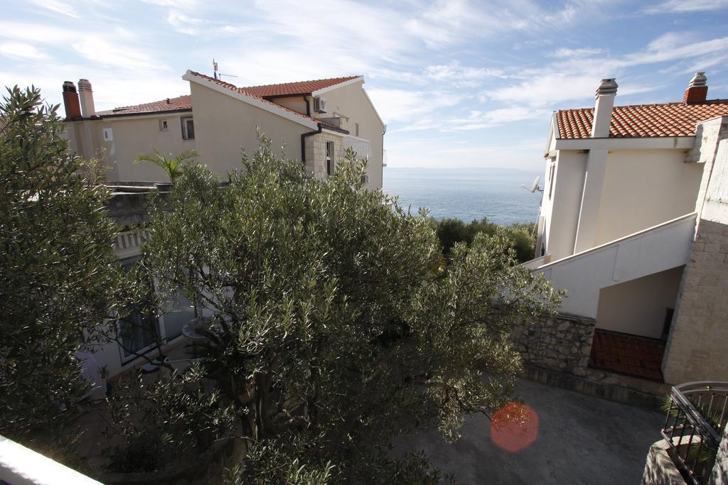 Apartments Delfin Tučepi Exterior foto