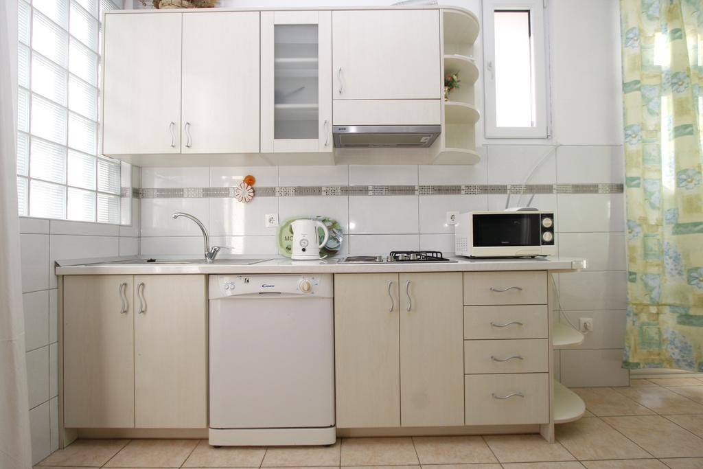 Apartments Delfin Tučepi Cameră foto
