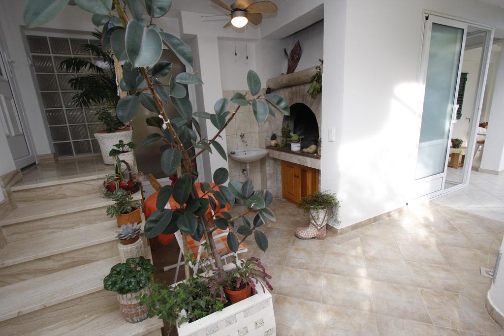 Apartments Delfin Tučepi Cameră foto